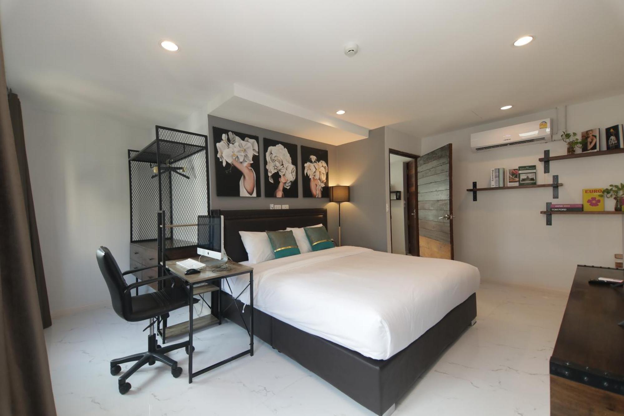 Wire Bangkok Prakhanong Eksteriør billede